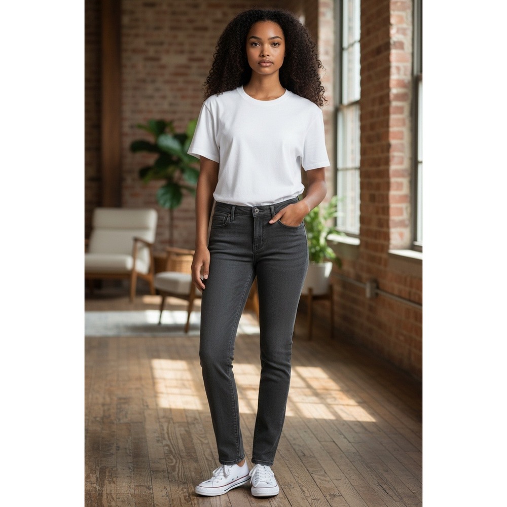 DKNY Jeans Women's 04 Gray Denim Stretch Medium Wash Curvy‎ Skinny Leg Zip Fly